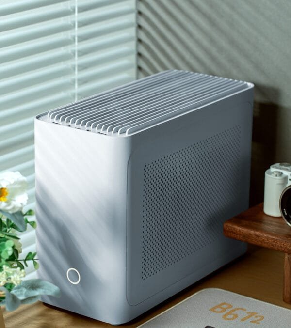 IQUNIX ZX-1 ITX CASE 2026